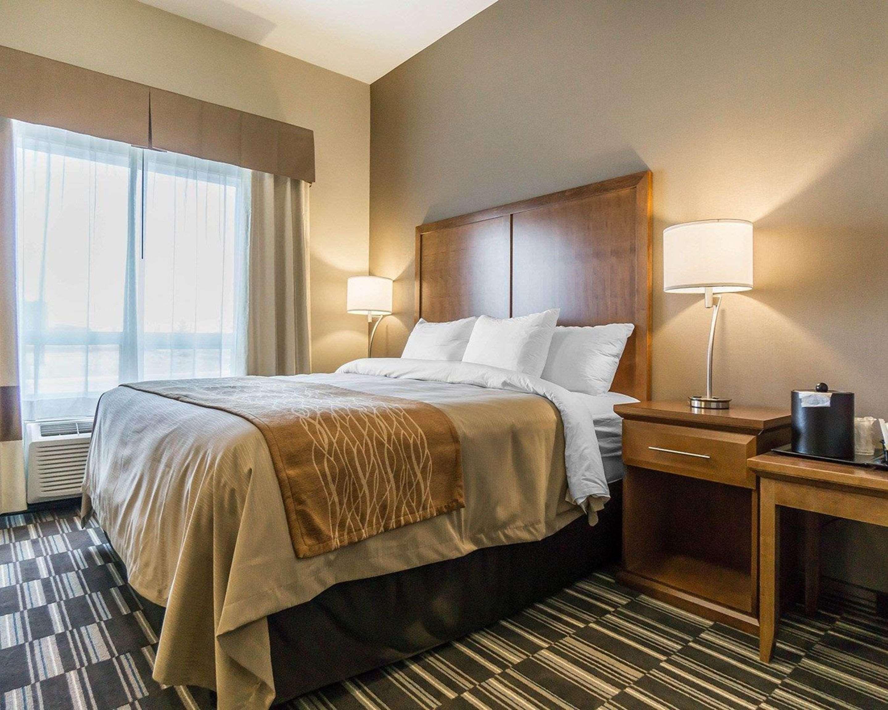 Comfort Inn & Suites Edmonton International Airport Nisku Kültér fotó
