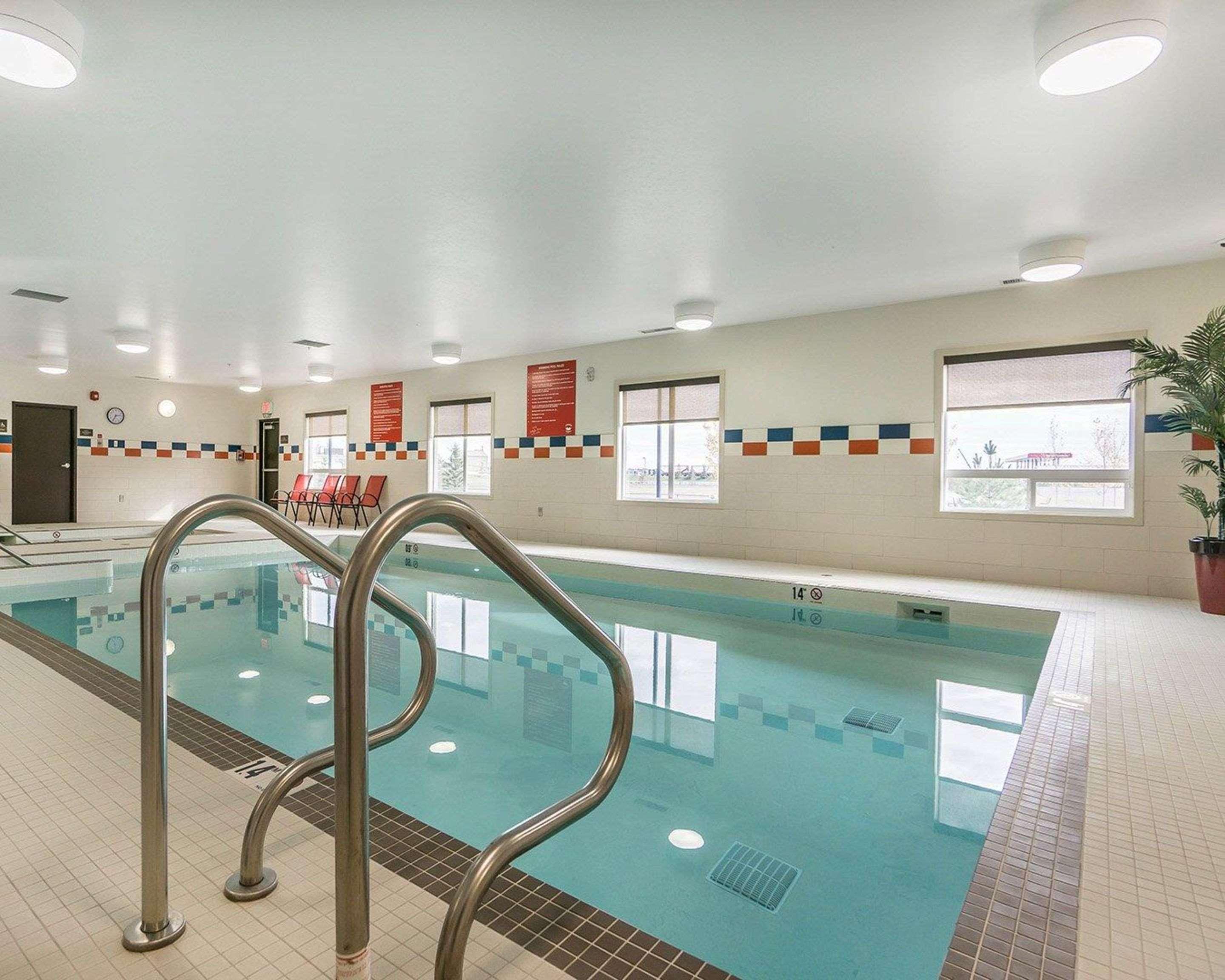 Comfort Inn & Suites Edmonton International Airport Nisku Kültér fotó