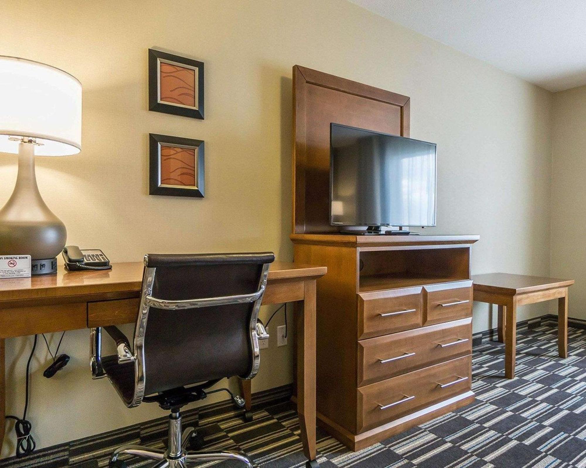 Comfort Inn & Suites Edmonton International Airport Nisku Kültér fotó
