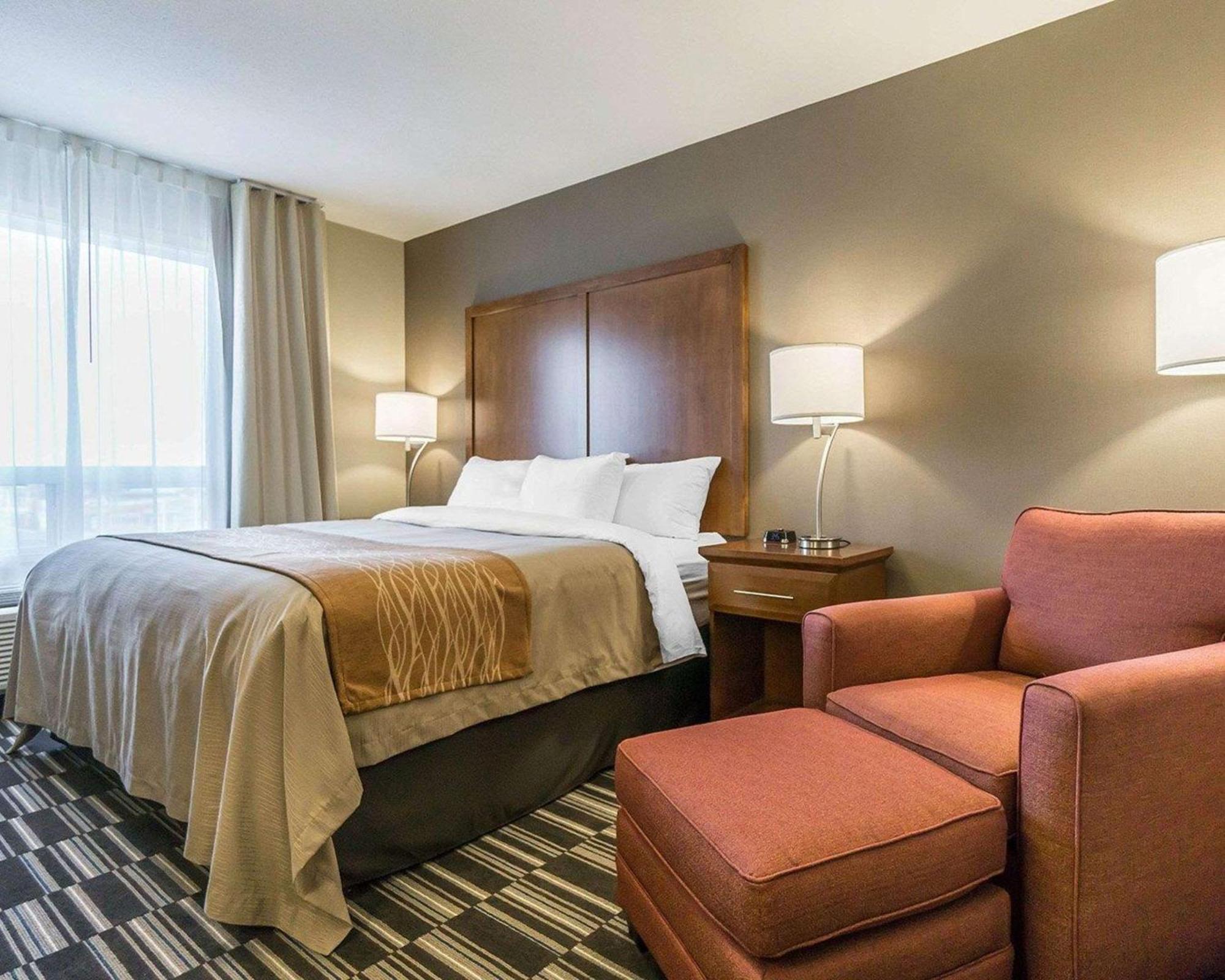 Comfort Inn & Suites Edmonton International Airport Nisku Kültér fotó