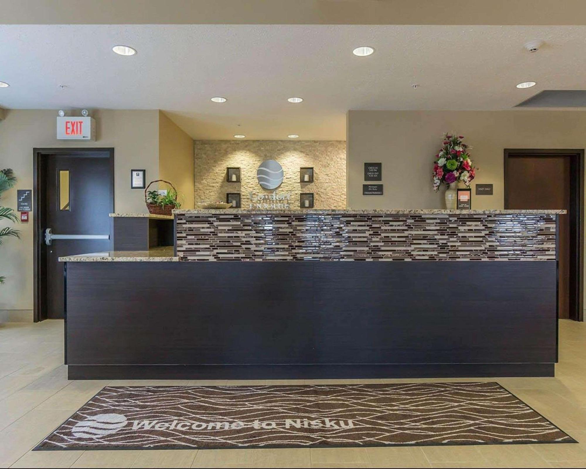 Comfort Inn & Suites Edmonton International Airport Nisku Kültér fotó