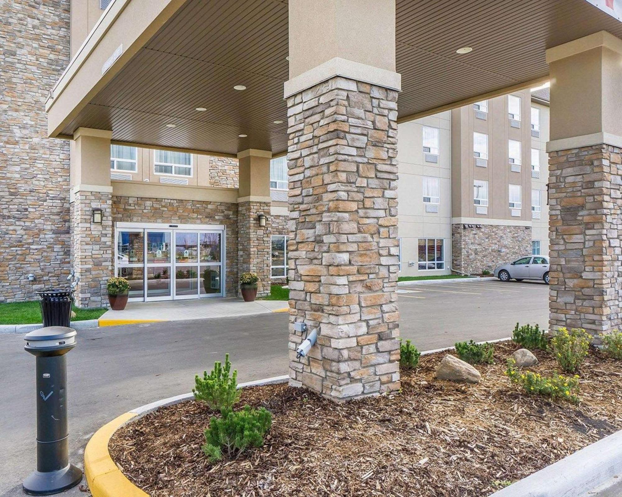 Comfort Inn & Suites Edmonton International Airport Nisku Kültér fotó