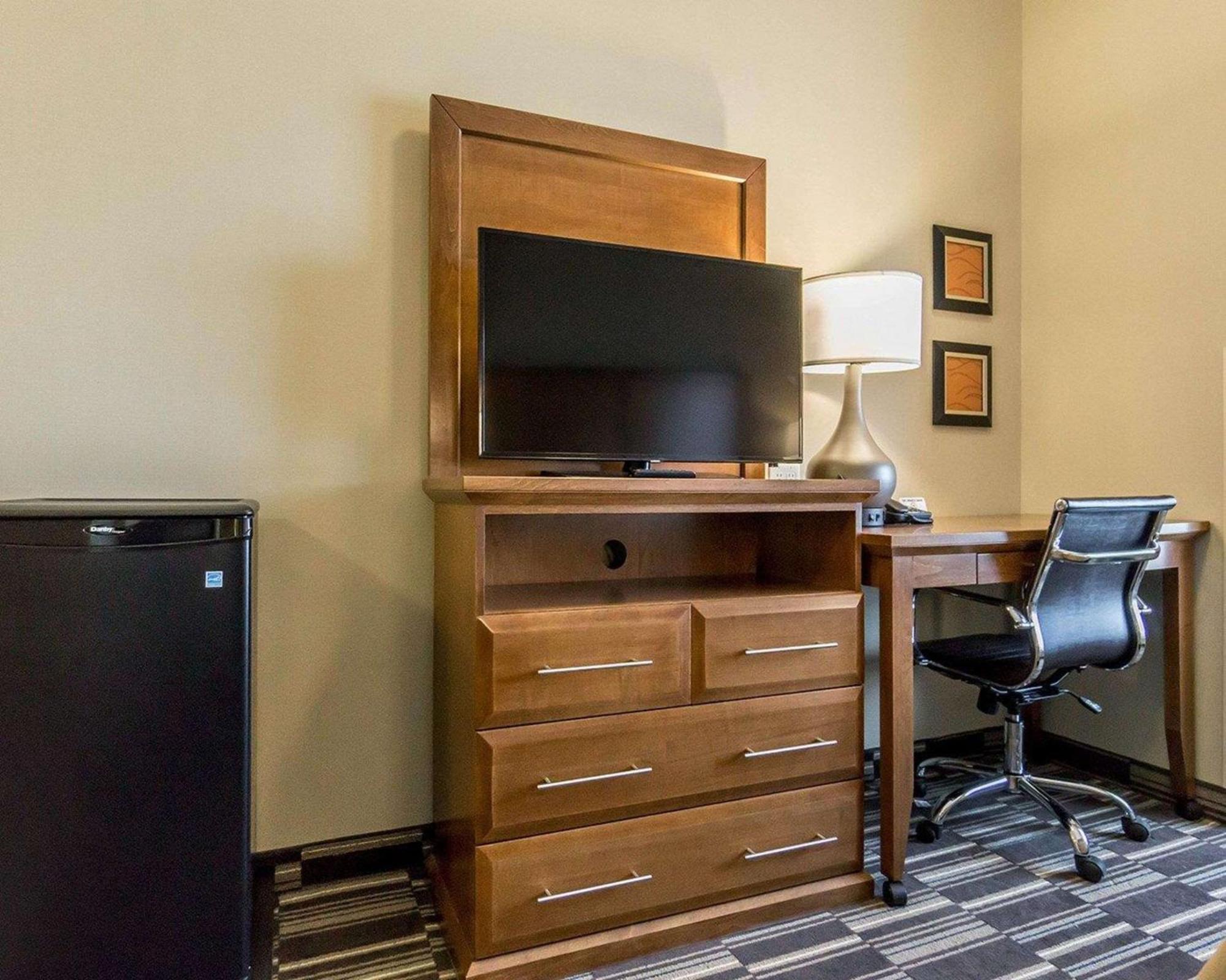 Comfort Inn & Suites Edmonton International Airport Nisku Kültér fotó