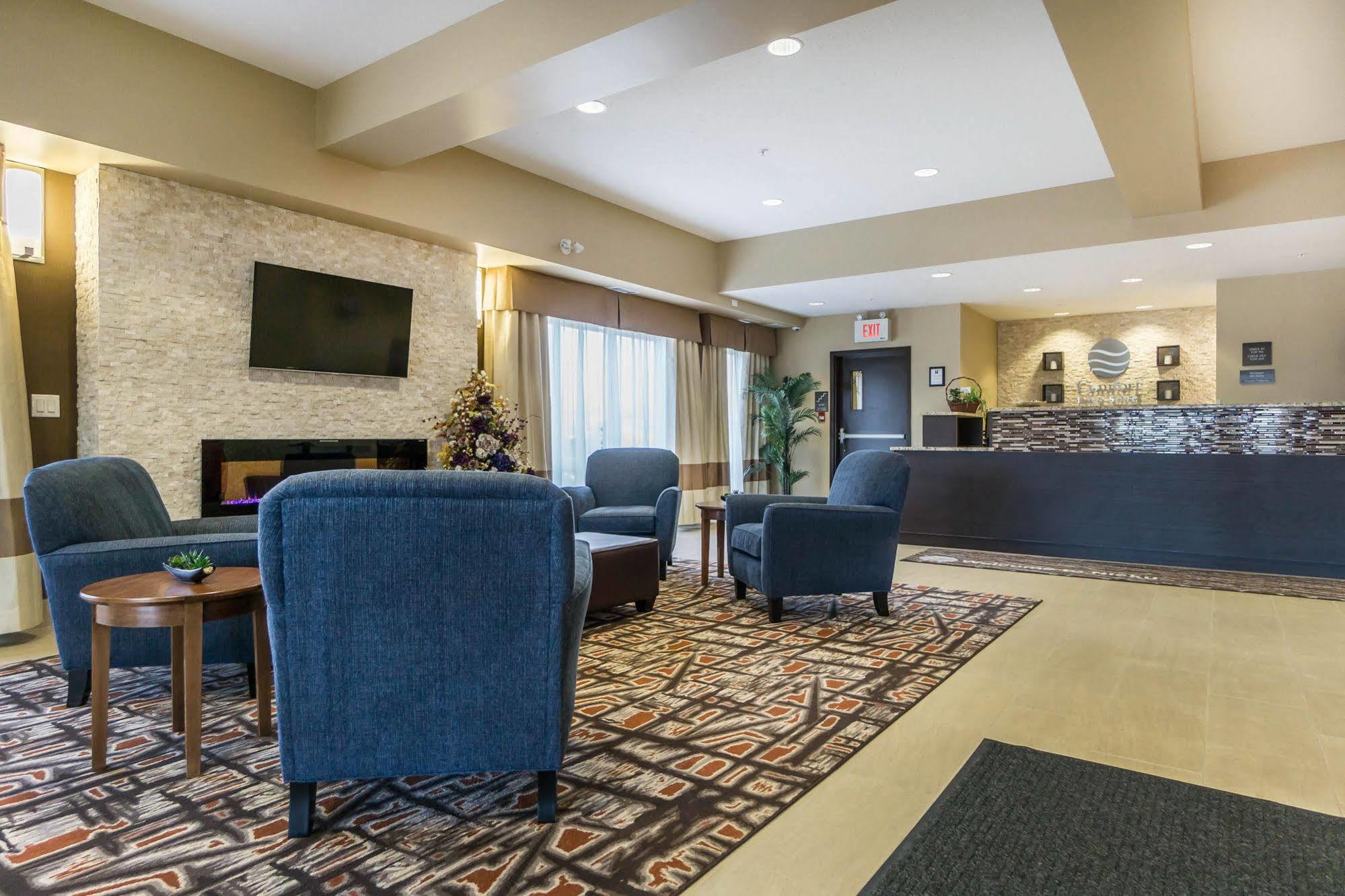 Comfort Inn & Suites Edmonton International Airport Nisku Kültér fotó